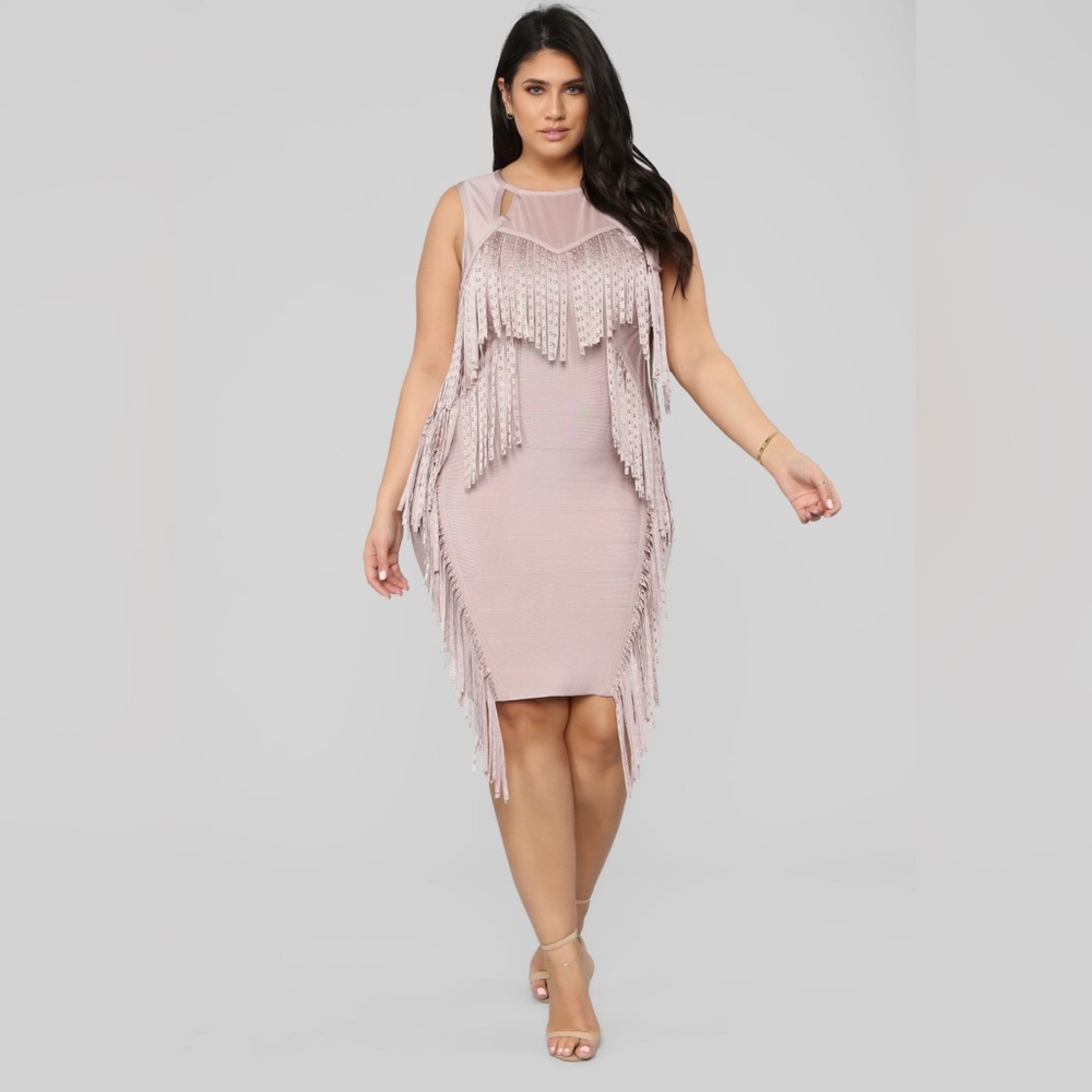NEW✨Fashion Nova ✨Make A Move Fringe Bandage Dress Mauve XL